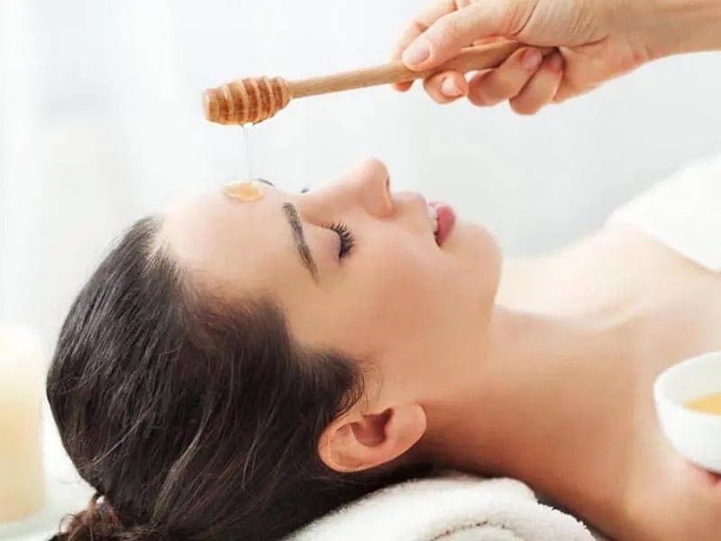 Simple Ways to Use Honey for Glowing Skin Simple Ways to Use Honey for Glowing Skin