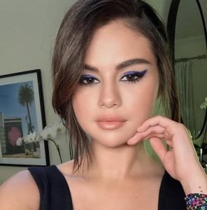 Eyebrow Shapes for Different Faces