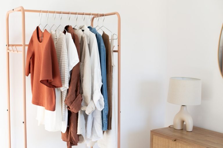 how To Create A Capsule Wardrobe