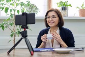 Create-a-Strong-Personal-Brand-on-Social-Media